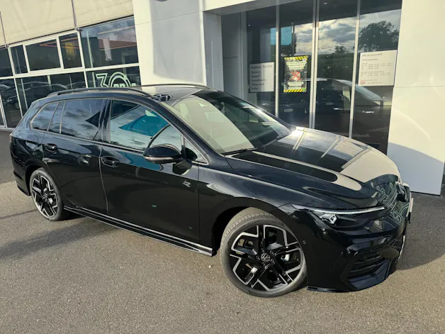 VW Golf Variant 2.0 TSI R-Line DSG 4 Motion