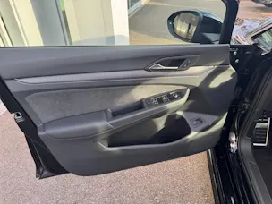 VW Golf Variant 2.0 TSI R-Line DSG 4 Motion