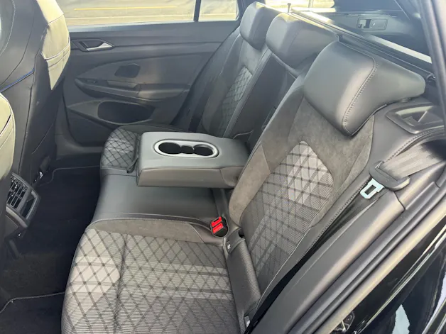 VW Golf Variant 2.0 TSI R-Line DSG 4 Motion