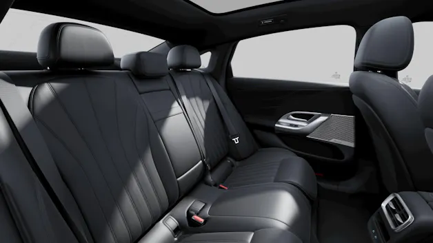 MERCEDES-BENZ C 400 4MATIC EQ