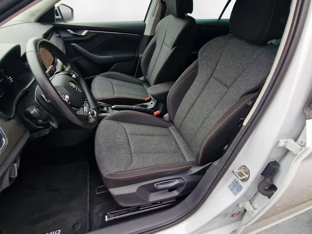 SKODA Kamiq 1.0 TSI Ambition DSG