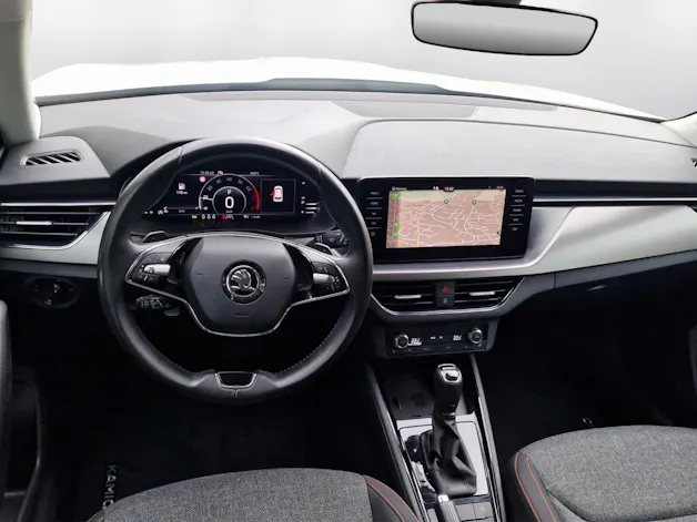 SKODA Kamiq 1.0 TSI Ambition DSG