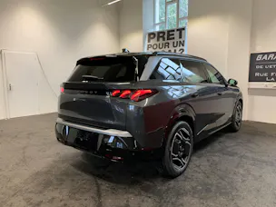 PEUGEOT 5008 210 73kWh GT Exclusive