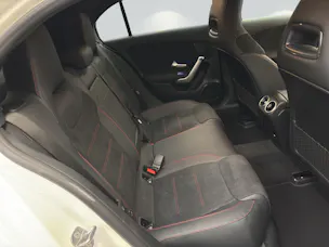 MERCEDES-BENZ A 200 Night Star 7G-DCT