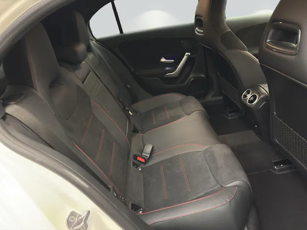 MERCEDES-BENZ A 200 Night Star 7G-DCT