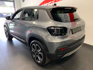 JEEP Avenger 54kWh Summit
