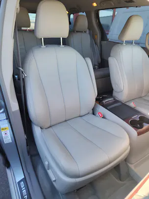 Toyota Sienna 3.5 A 4WD