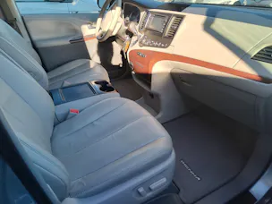 Toyota Sienna 3.5 A 4WD