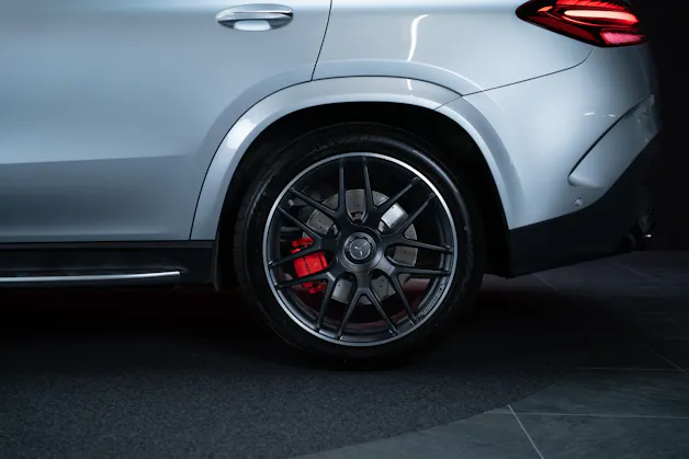 MERCEDES-BENZ GLE 53 AMG 4matic+ Coupé /Panorama / 360°Kamera / Burmester /