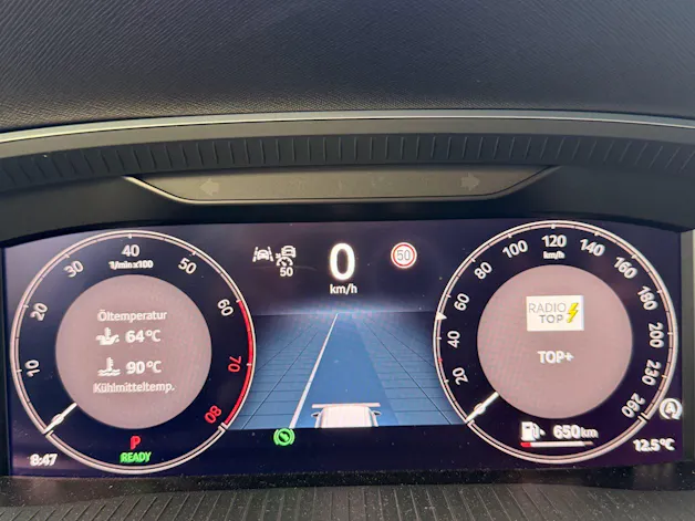 SKODA Octavia Combi 1.5 TSI mHEV 150 PS Selection ***ANHÄNGERKUPPLUNG SCHWENKBAR***