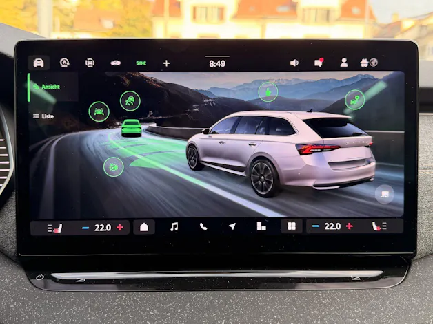 SKODA Octavia Combi 1.5 TSI mHEV 150 PS Selection ***ANHÄNGERKUPPLUNG SCHWENKBAR***