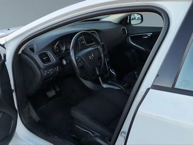 VOLVO V40 1.5 T2 Kinetic S/S