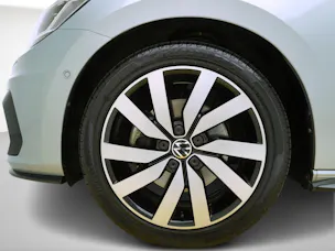 VW Touran 1.5 TSI DSG R-Line Black Style