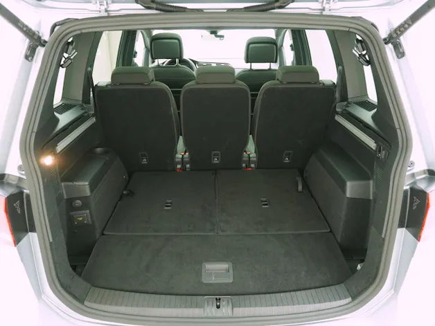 VW Touran 1.5 TSI DSG R-Line Black Style