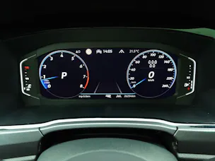 VW Touran 1.5 TSI DSG R-Line Black Style
