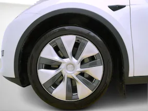 Tesla Model Y Long Range RWD