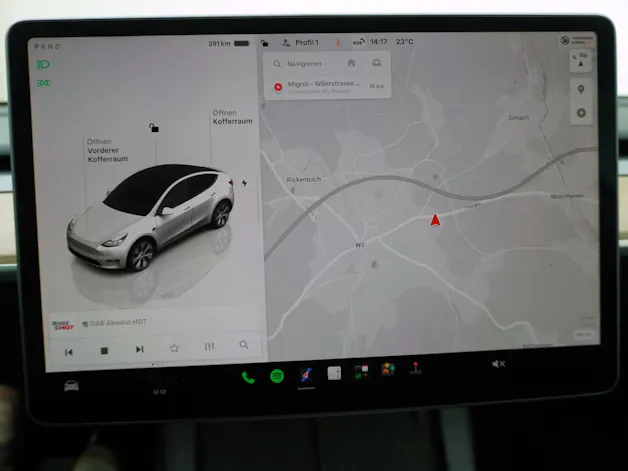Tesla Model Y Long Range RWD