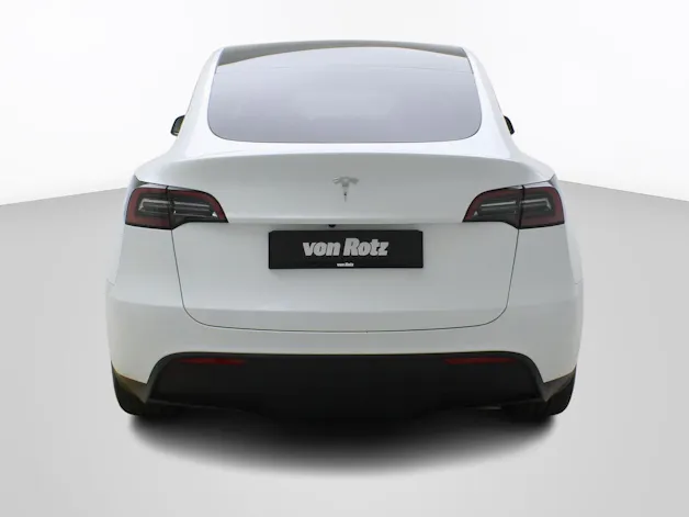 Tesla Model Y Long Range RWD