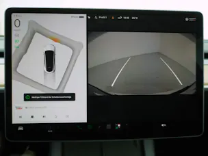 Tesla Model Y Long Range RWD