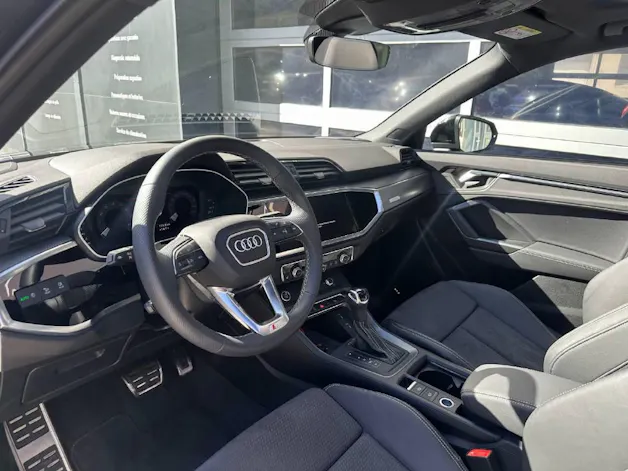 AUDI Q3 1.5 35 TFSI S line S-Tronic