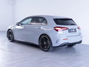 MERCEDES-BENZ A-Klasse A 200 Night Star AMG Line