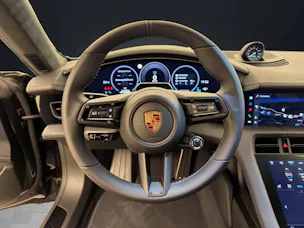 PORSCHE Taycan GTS Sport Turismo