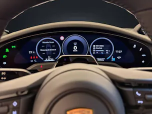 PORSCHE Taycan GTS Sport Turismo