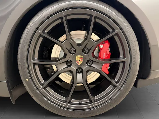 PORSCHE Taycan GTS Sport Turismo