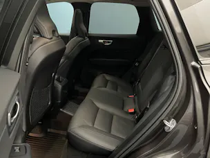 VOLVO XC60 2.0 T6 TE Ultimate Dark eAWD