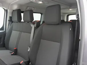 OPEL Vivaro XL 2.2 9Plätzer