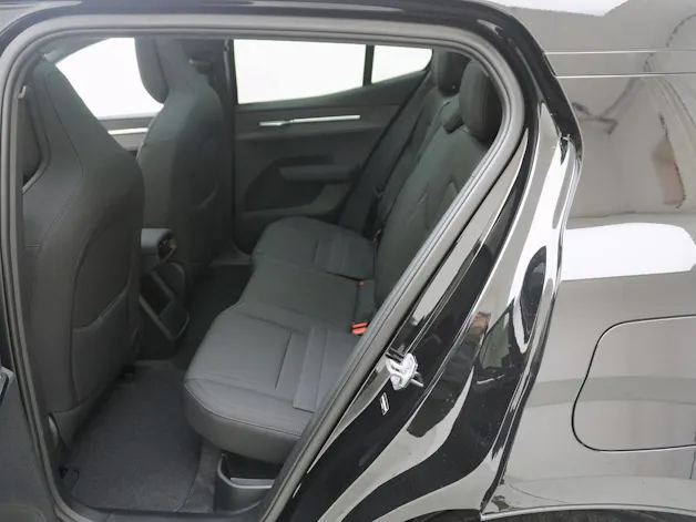 VOLVO EX 30 Twin Ultra Performance Black Edition AWD