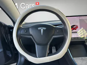 Tesla Model 3 Long Range D
