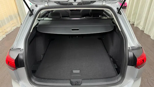 VW Golf Variant 1.5 eTSI mHEV Life
