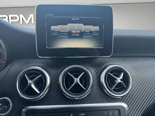 MERCEDES-BENZ Classe A W176 A 220 AMG Line 4m
