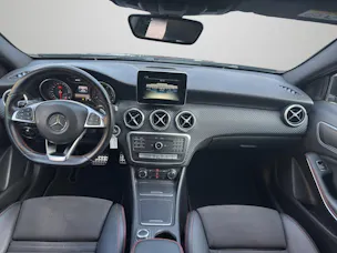 MERCEDES-BENZ Classe A W176 A 220 AMG Line 4m