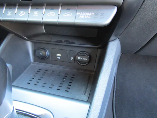 HYUNDAI Kona 1.6 T-GDi Amplia 4WD DCT