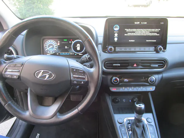 HYUNDAI Kona 1.6 T-GDi Amplia 4WD DCT