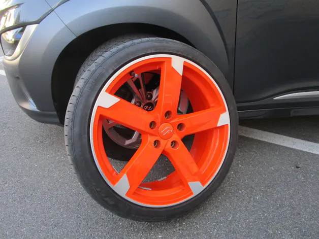 HYUNDAI Kona 1.6 T-GDi Amplia 4WD DCT