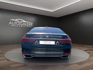 BMW 750i xDrive Steptronic | CH | Leder Beige | Night Vision | FOND Entertain | TV | PURE EXCELLENCE | Standheiz. |