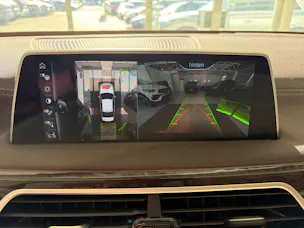 BMW 750i xDrive Steptronic | CH | Leder Beige | Night Vision | FOND Entertain | TV | PURE EXCELLENCE | Standheiz. |