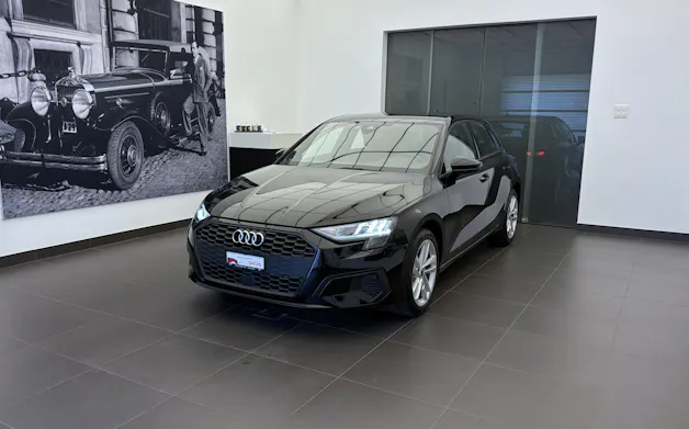 AUDI A3 Sportback 35 TFSI Attraction S-tronic