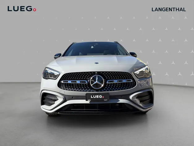 MERCEDES-BENZ GLA 250 4Matic 8G-DCT Swiss Star