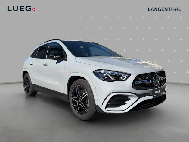 MERCEDES-BENZ GLA 250 4Matic 8G-DCT Swiss Star