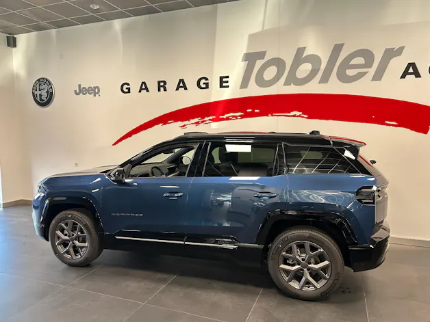 JEEP Compass 1.2 T e-Hybrid First Edition Pack Plus & SKY
