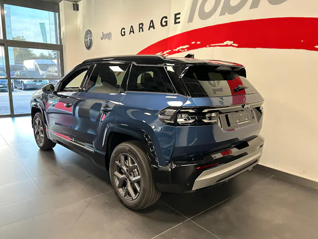 JEEP Compass 1.2 T e-Hybrid First Edition Pack Plus & SKY