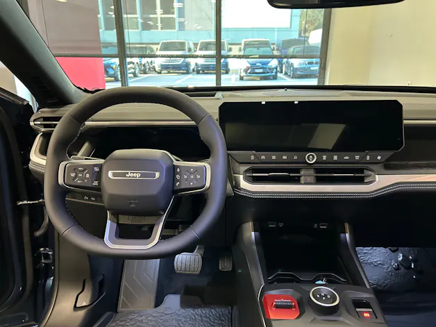JEEP Compass 1.2 T e-Hybrid First Edition Pack Plus & SKY