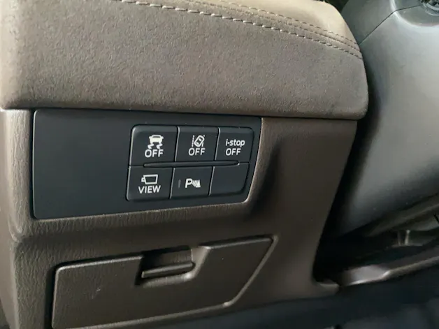 MAZDA 6 Sportwagon SKYACTIV-D 184 Revolution Allrad Automat / Signature Pack