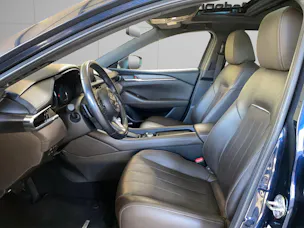 MAZDA 6 Sportwagon SKYACTIV-D 184 Revolution Allrad Automat / Signature Pack
