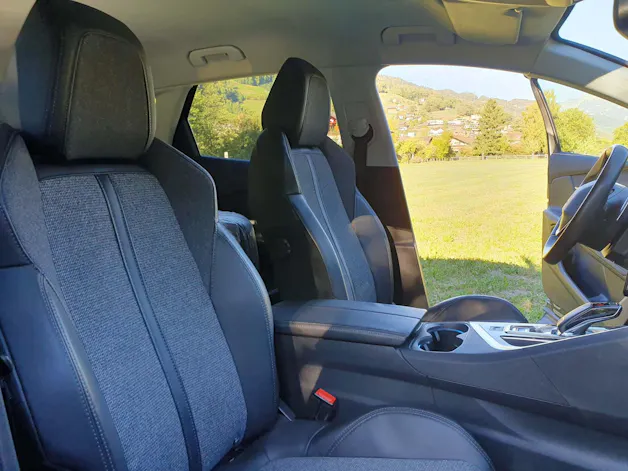 PEUGEOT 3008 1.6 BlueHDi Allure