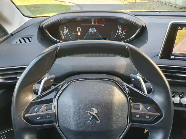 PEUGEOT 3008 1.6 BlueHDi Allure